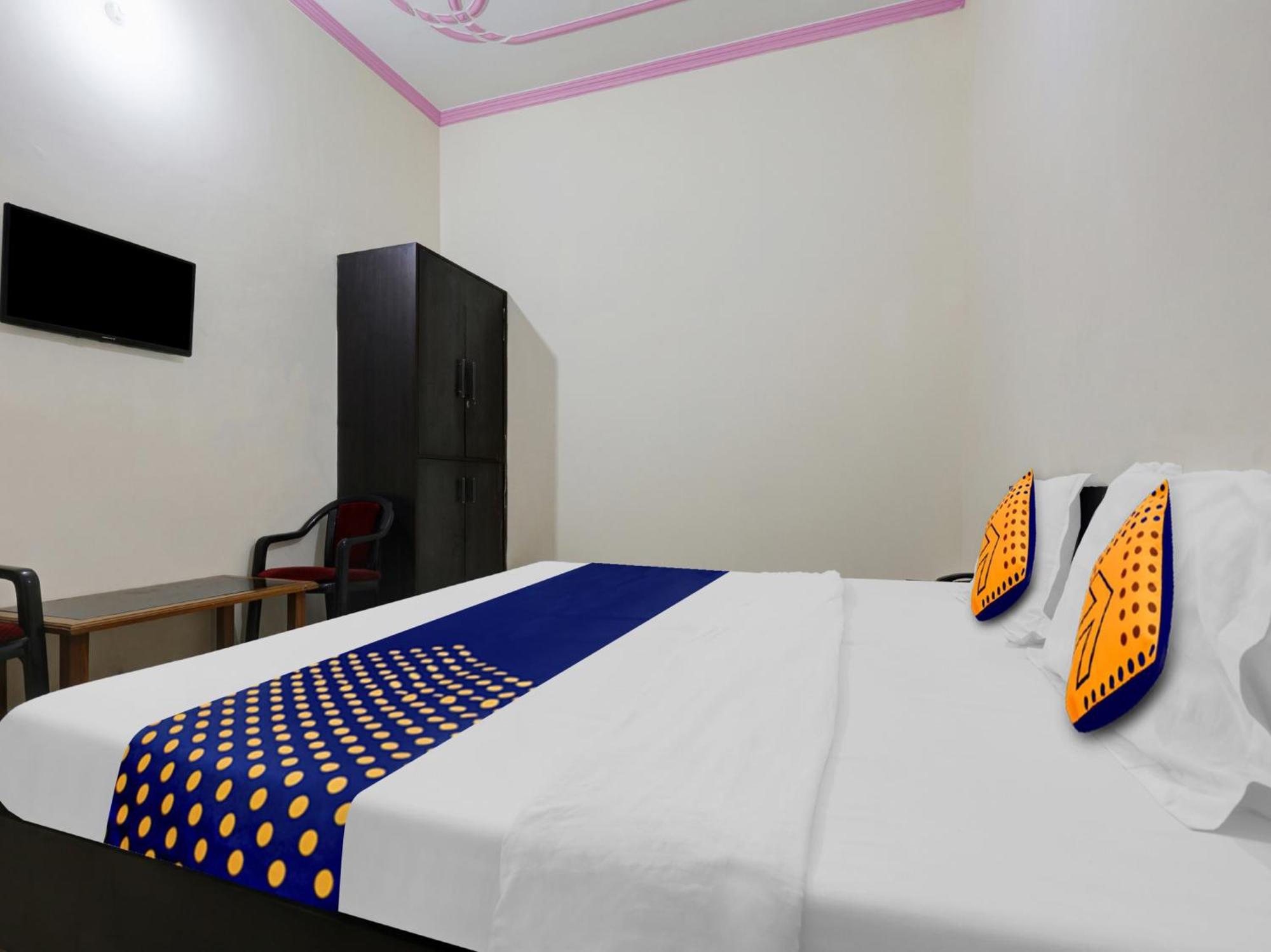 Spot On 81167 Hotel Asdr Rudrapur Extérieur photo