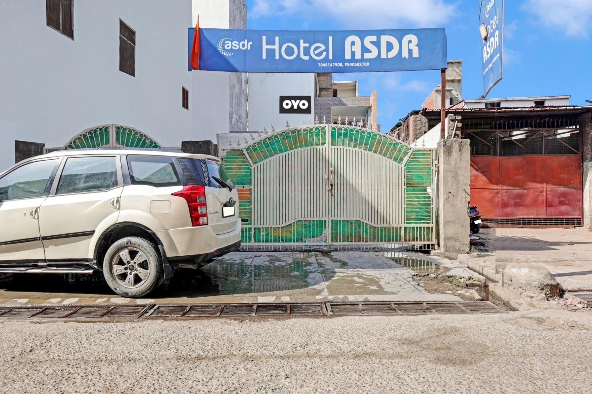 Spot On 81167 Hotel Asdr Rudrapur Extérieur photo