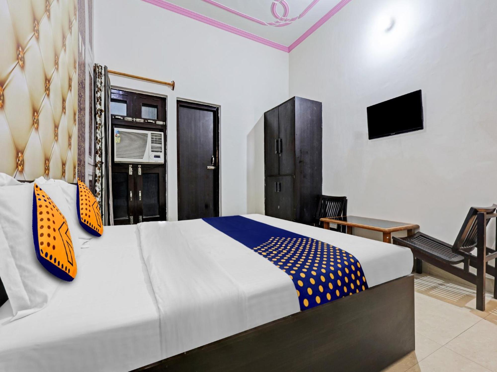 Spot On 81167 Hotel Asdr Rudrapur Extérieur photo
