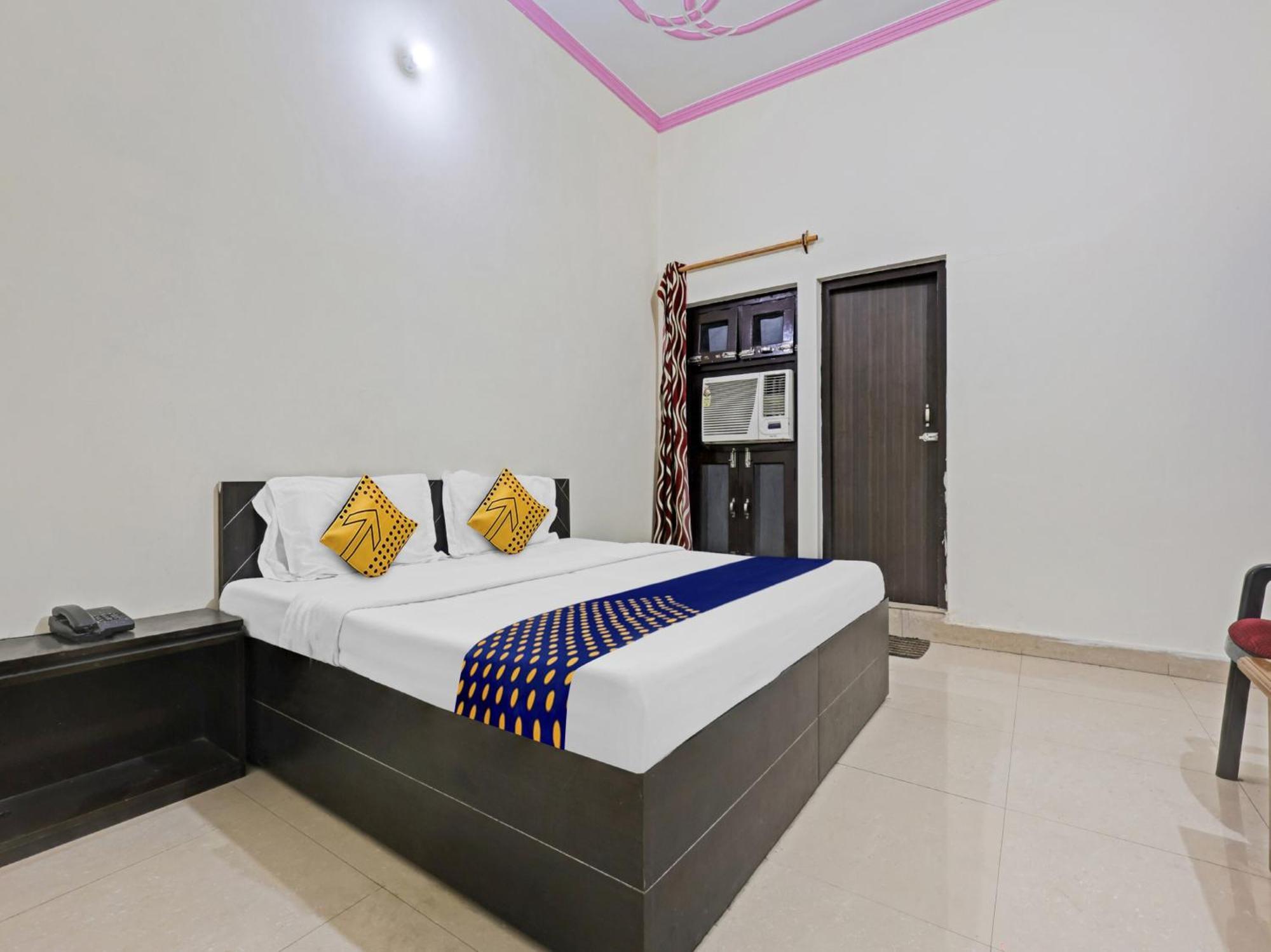 Spot On 81167 Hotel Asdr Rudrapur Extérieur photo